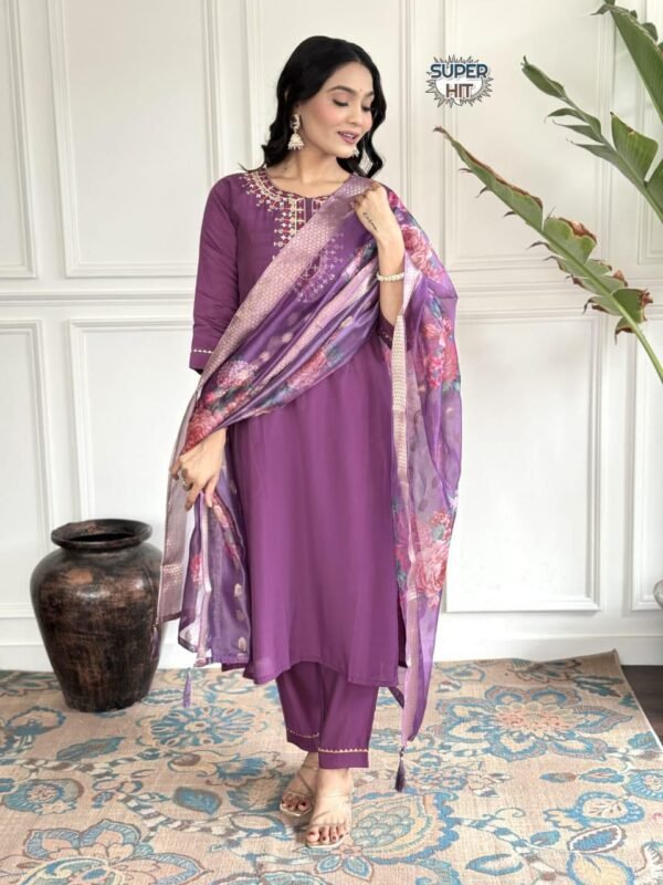 NEW BEUTIFUL HEAVY FULLY STITCHIED SUIT SET - Image 5