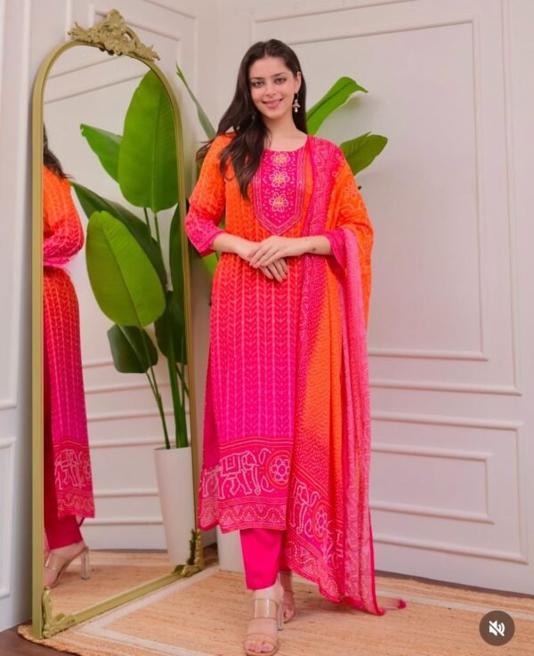 Hot and Latest Kurta Set - Image 2
