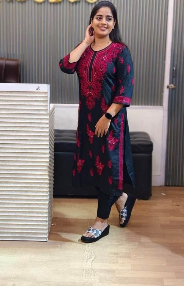 RAYON FABRIC TOP WITH PALAZO PANT - Image 2