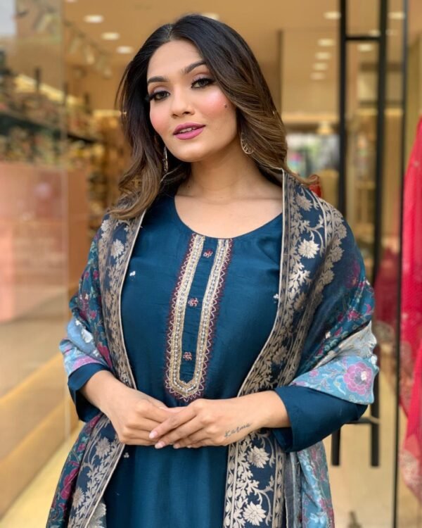 Best Reyon fabric kurti with pant and Dupatta