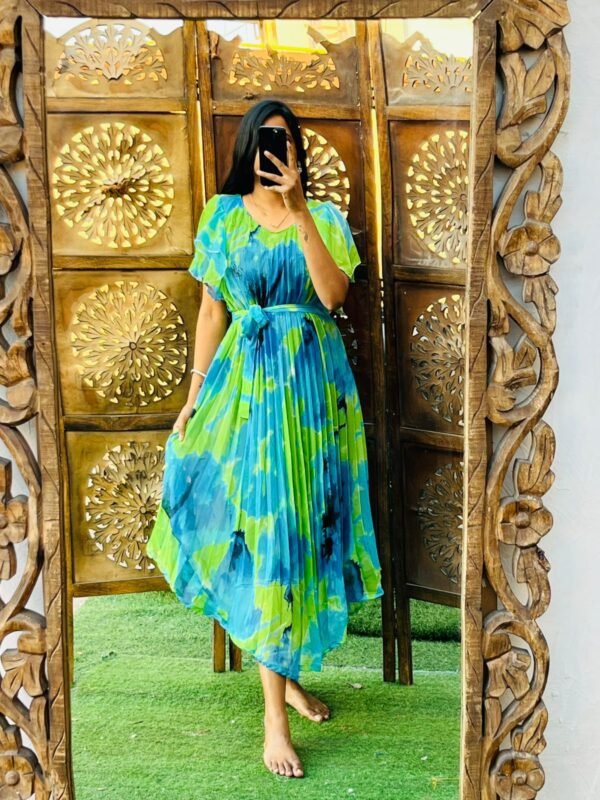 V cut Dress - Image 4