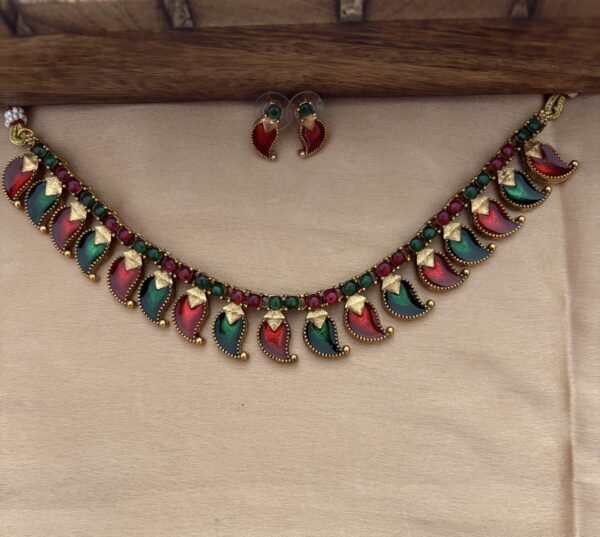 Mango necklace