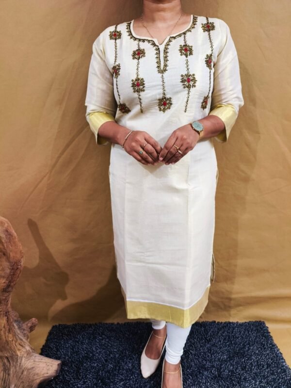 ONAM COLLECTION ✨✨ 

Tissue material with heavy hand work pattern - Image 2