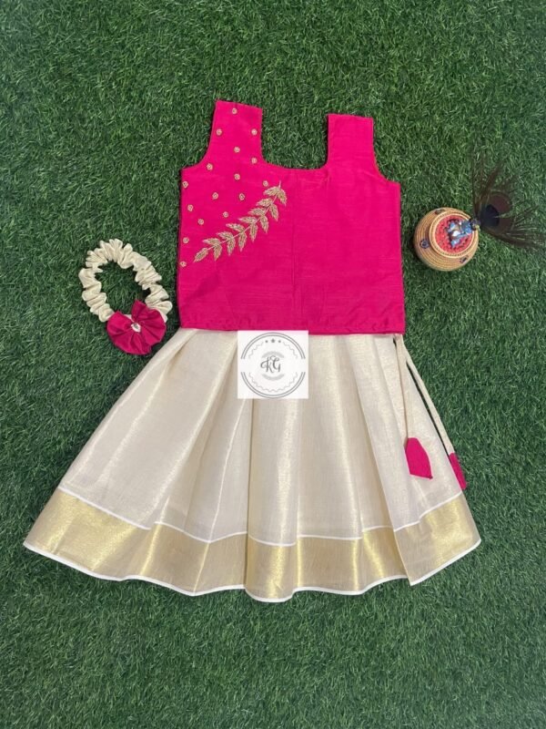 Onam collection 💞

Aaari work blouse with pattupavada - Image 3