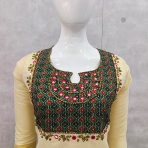 ✨ Onam collection ✨ 
Heavy hand work patch pattern with slitted kurthi