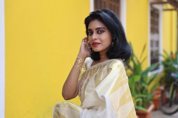 Cotton big temple weave saree - Image 2