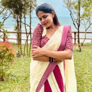 Kattikara set mundu with blouse