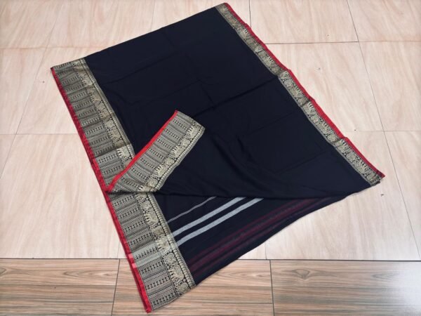 Big border black colour cotton saree - Image 2