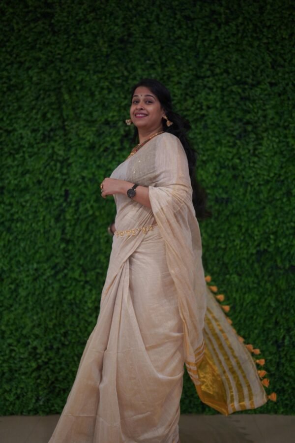 Linen tissue gold saree - Image 2