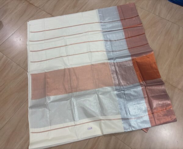 silver and rose gold big border saree - Image 4