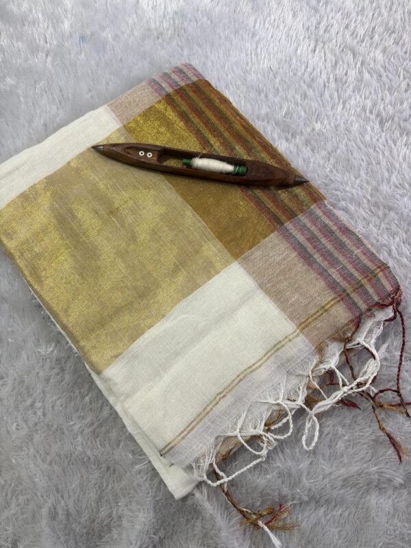 LInen big border saree